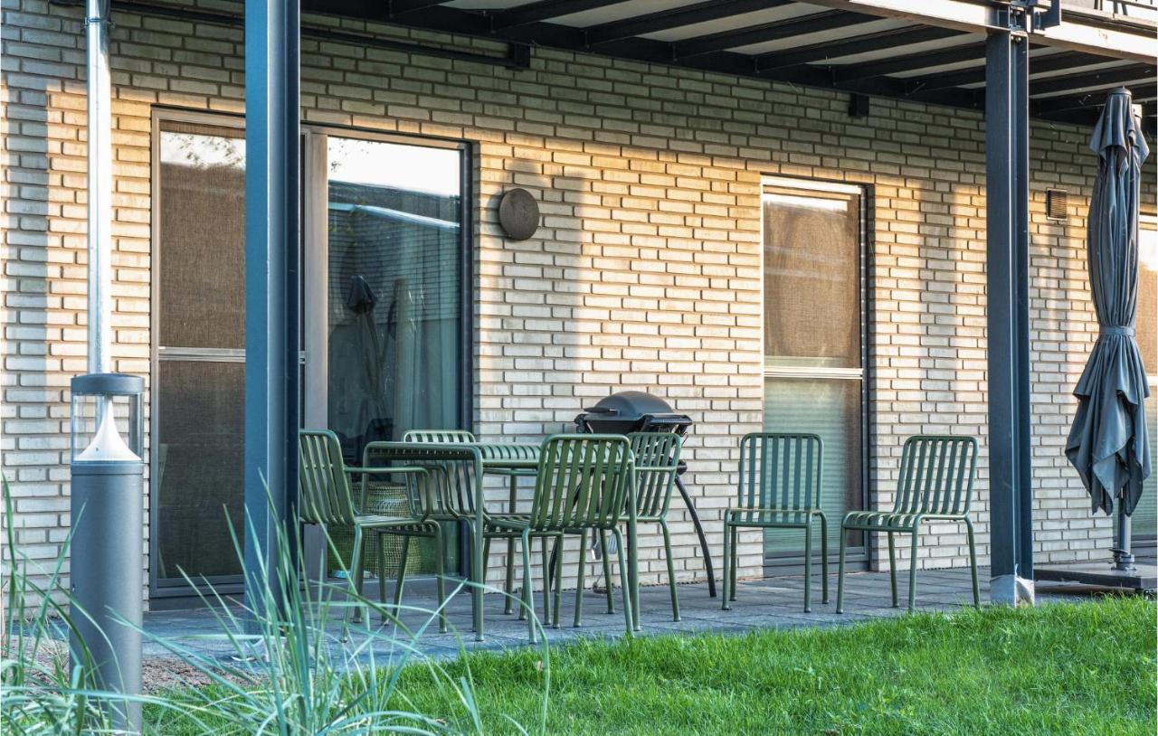 Amazing Apartment In Lembruch-Duemmer See Екстер'єр фото